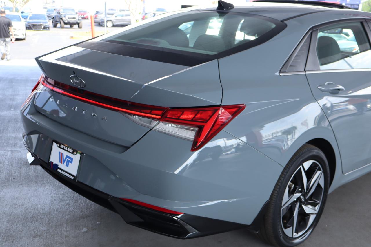 Hyundai Elantra SEL IVT 2022