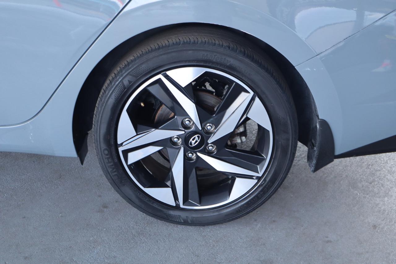 Hyundai Elantra SEL IVT 2022