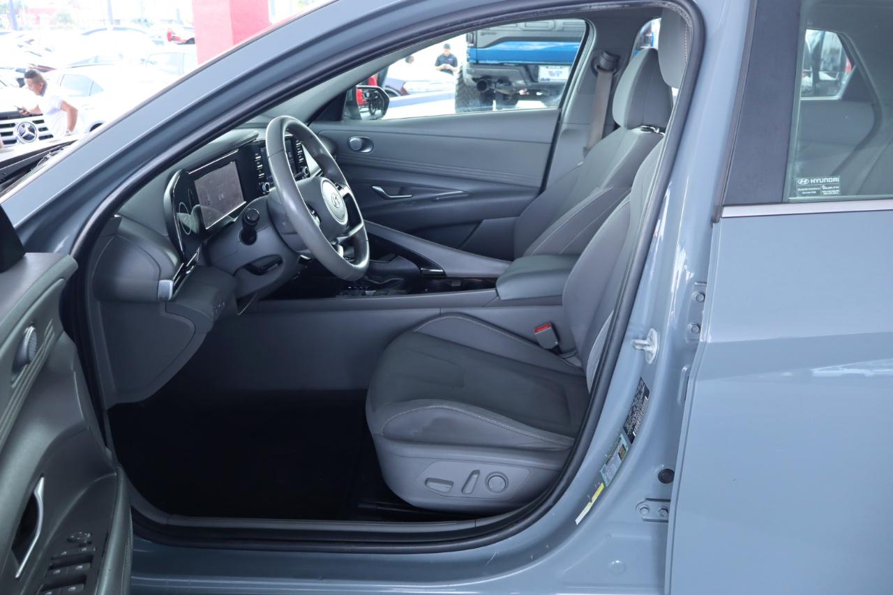 Hyundai Elantra SEL IVT 2022