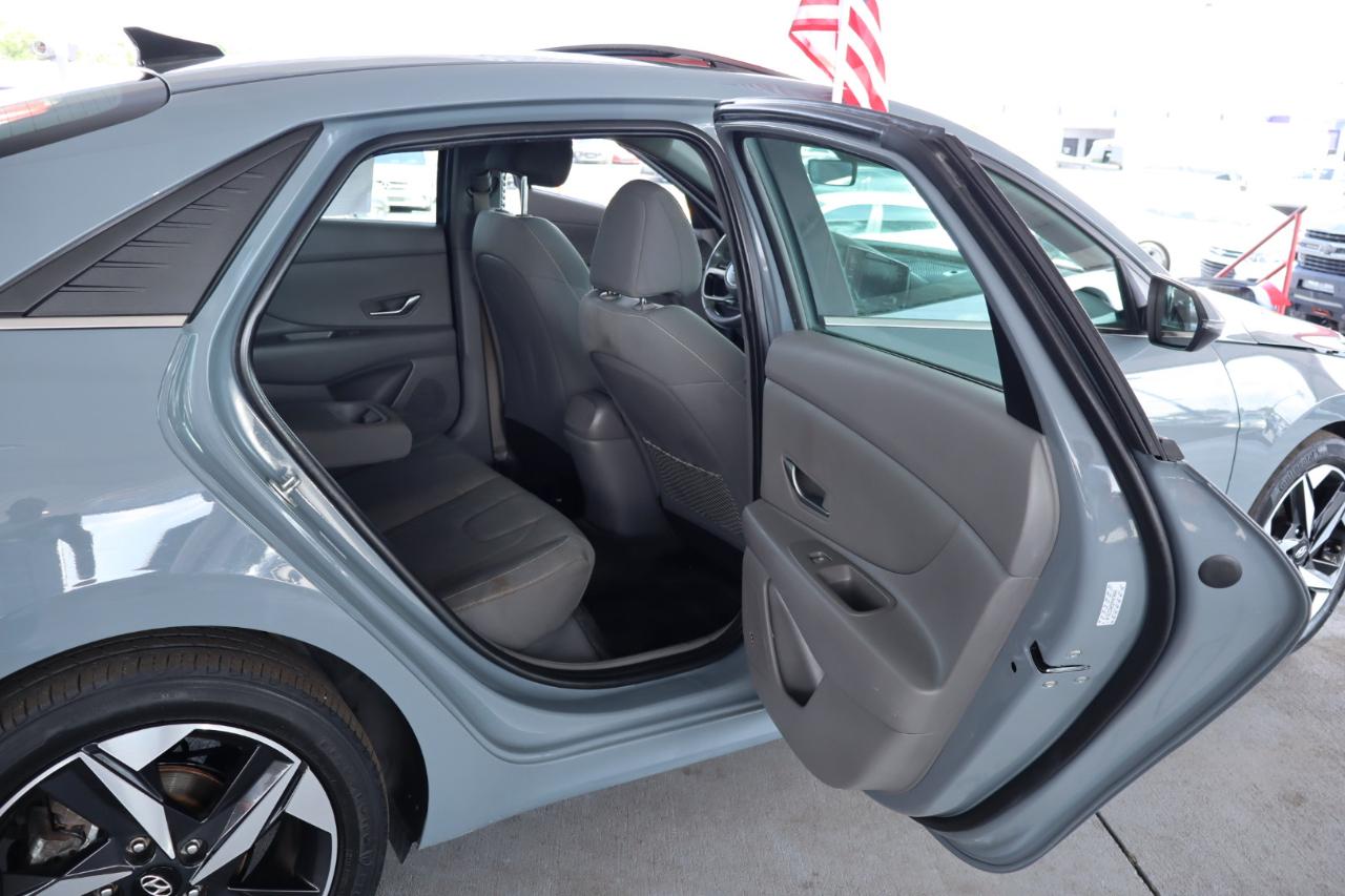 Hyundai Elantra SEL IVT 2022