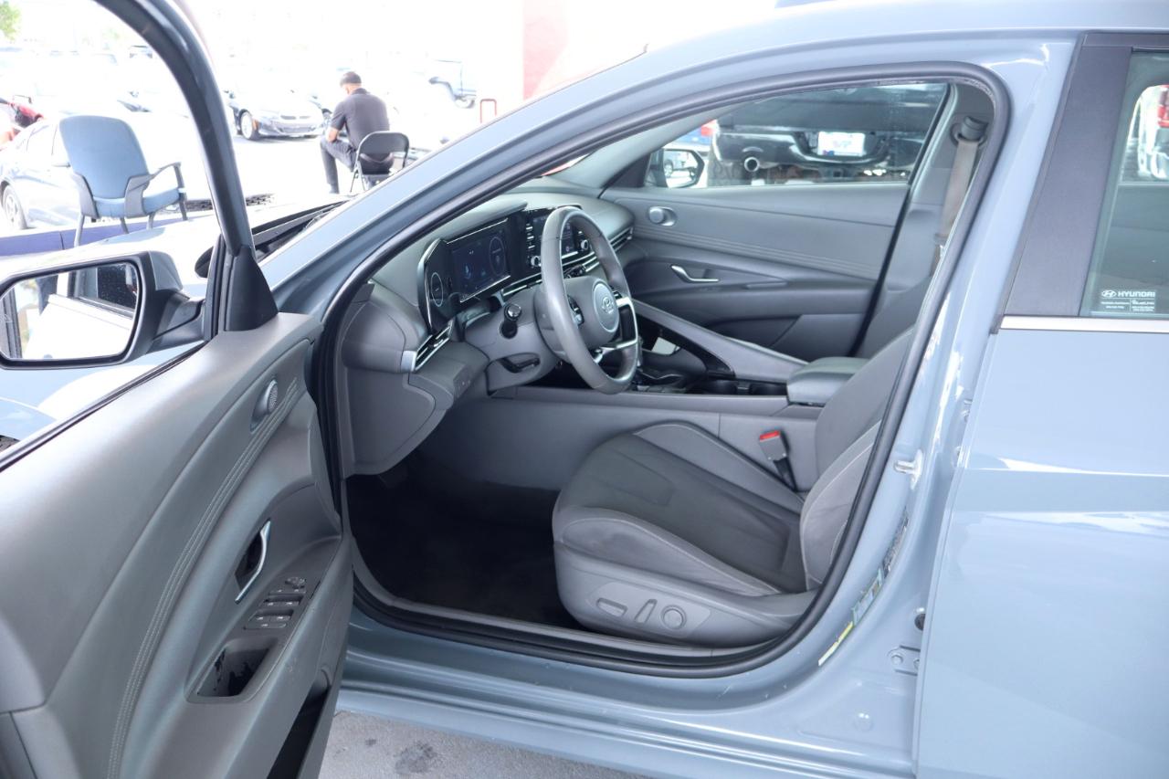 Hyundai Elantra SEL IVT 2022