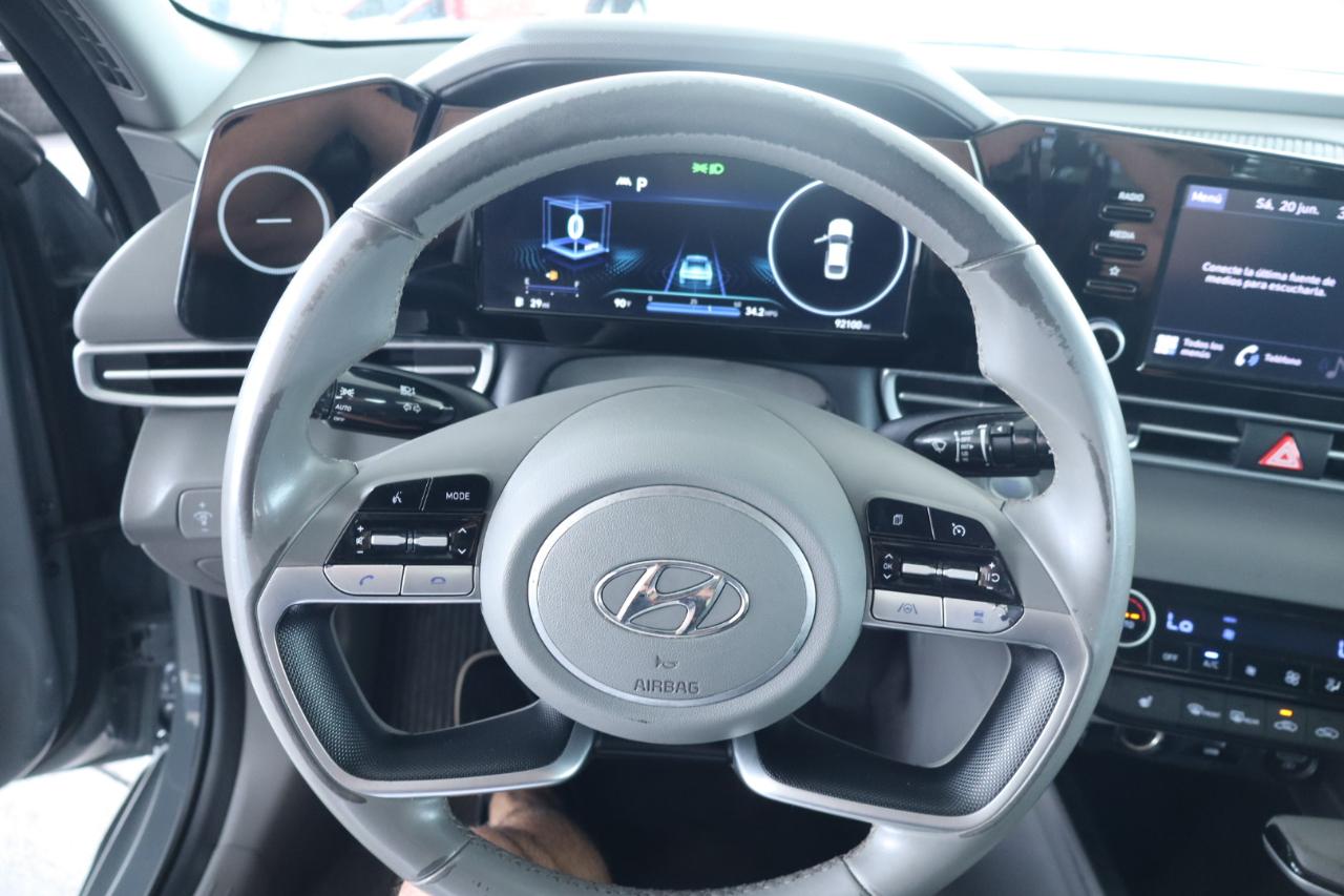 Hyundai Elantra SEL IVT 2022