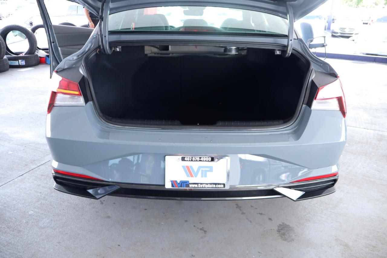 Hyundai Elantra SEL IVT 2022