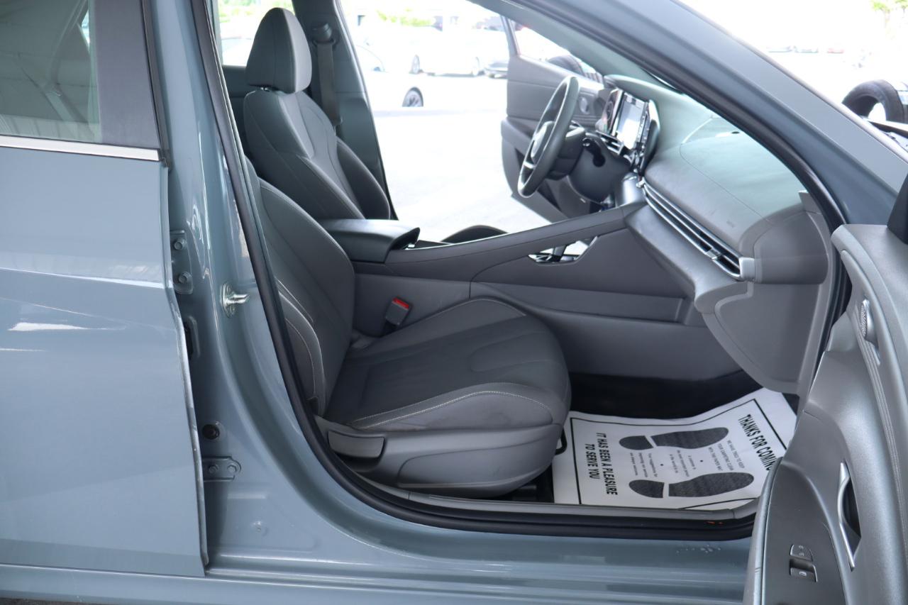 Hyundai Elantra SEL IVT 2022