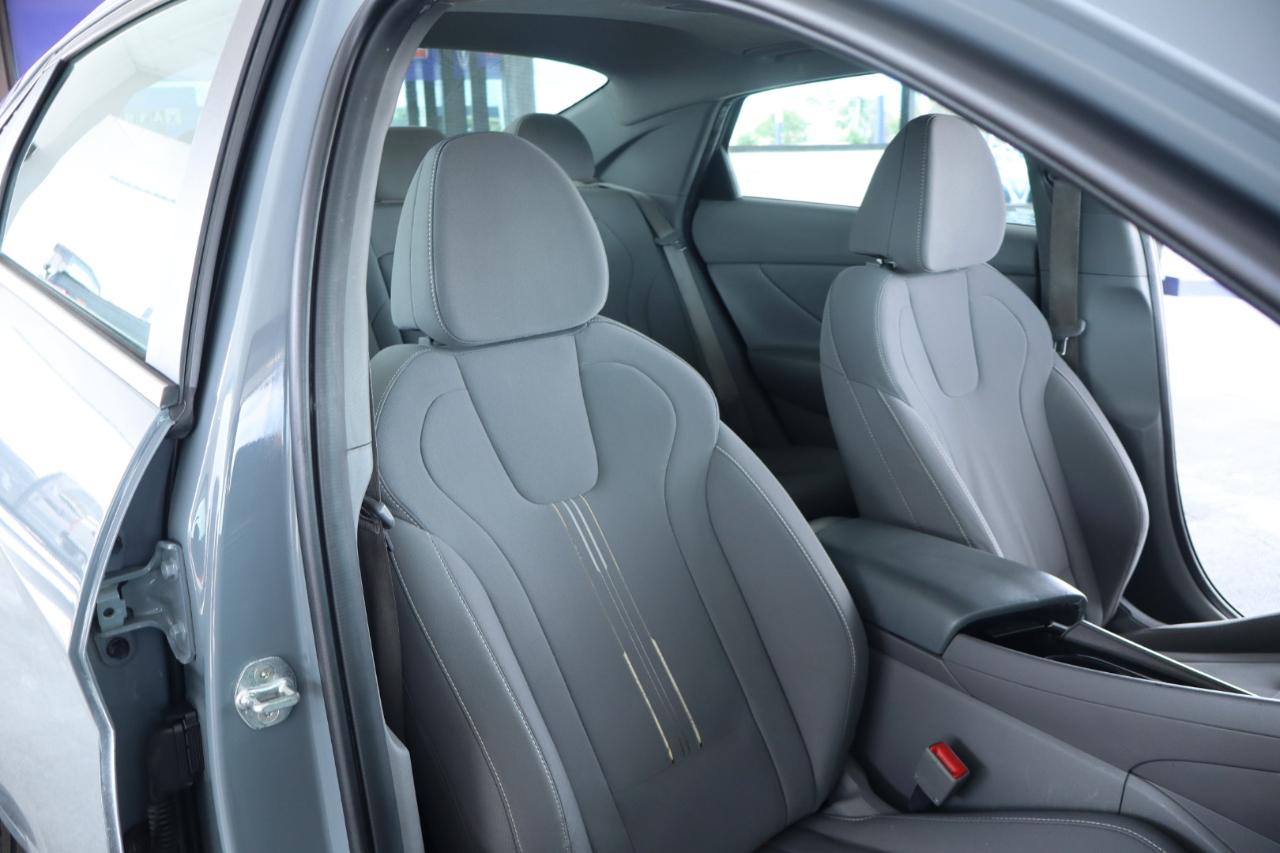 Hyundai Elantra SEL IVT 2022