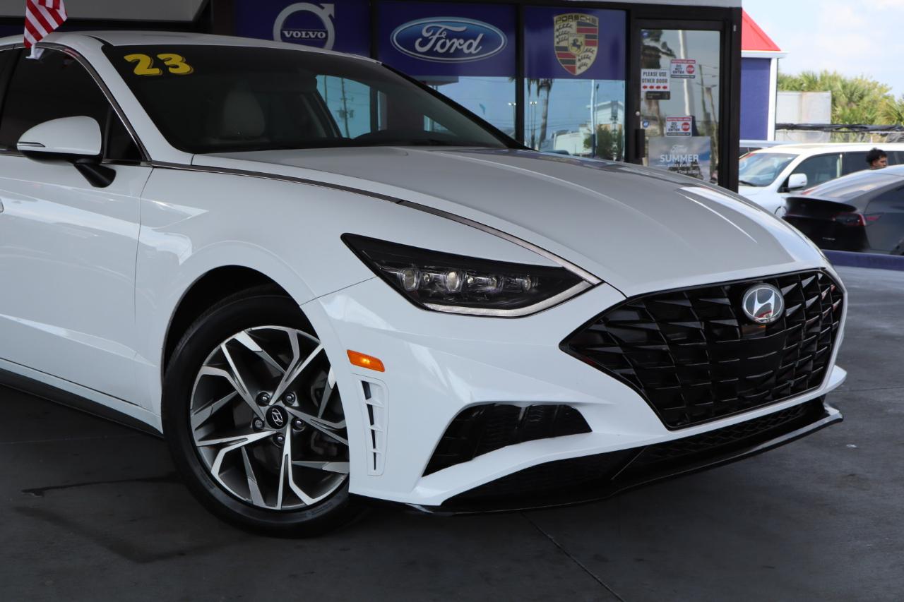 Hyundai Sonata SEL 2.5L 2023