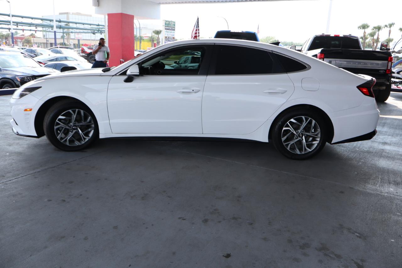 Hyundai Sonata SEL 2.5L 2023