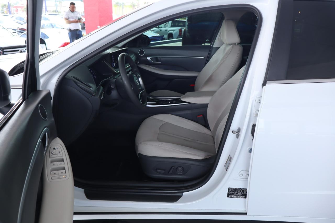 Hyundai Sonata SEL 2.5L 2023