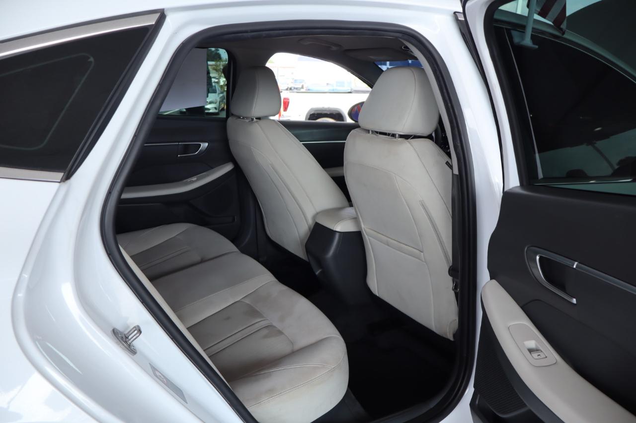 Hyundai Sonata SEL 2.5L 2023