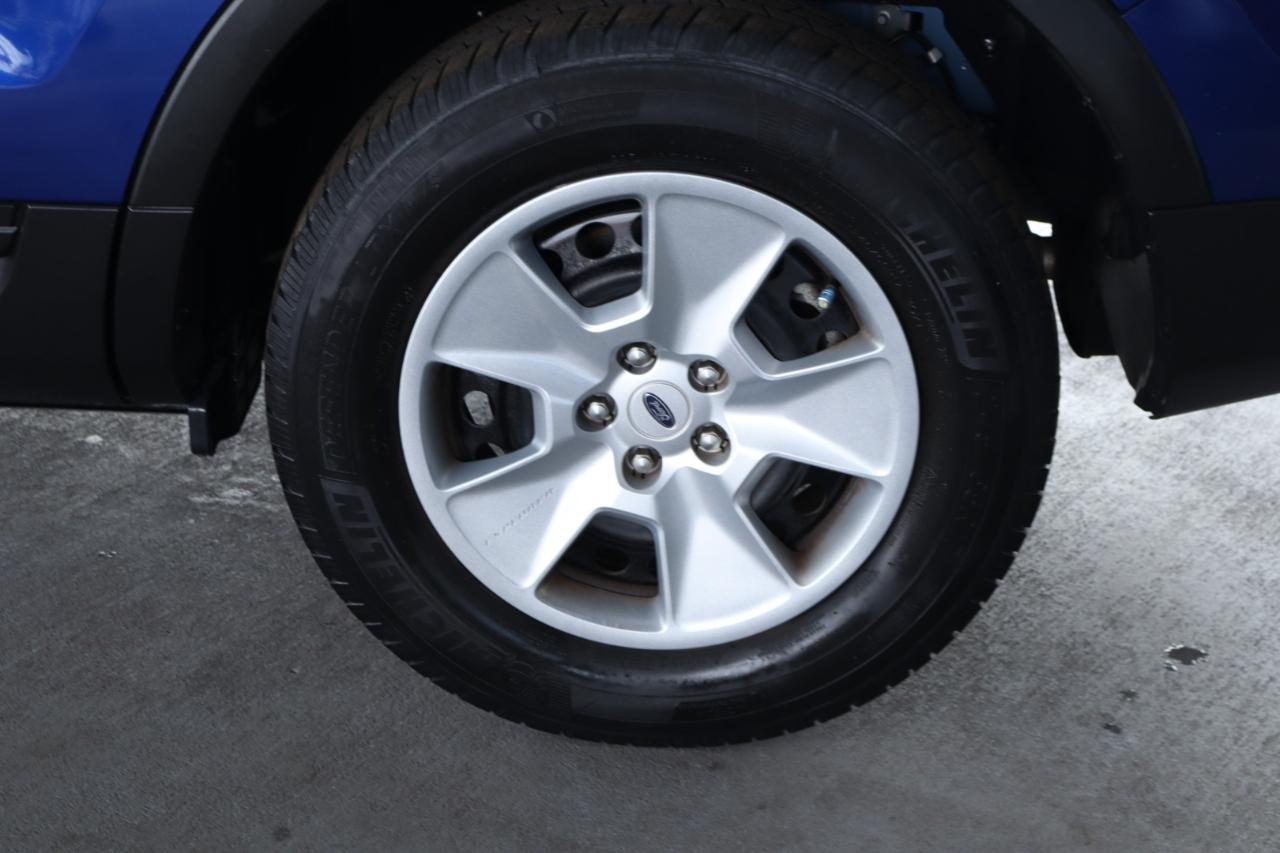 Ford Explorer FWD 4dr Base 2013