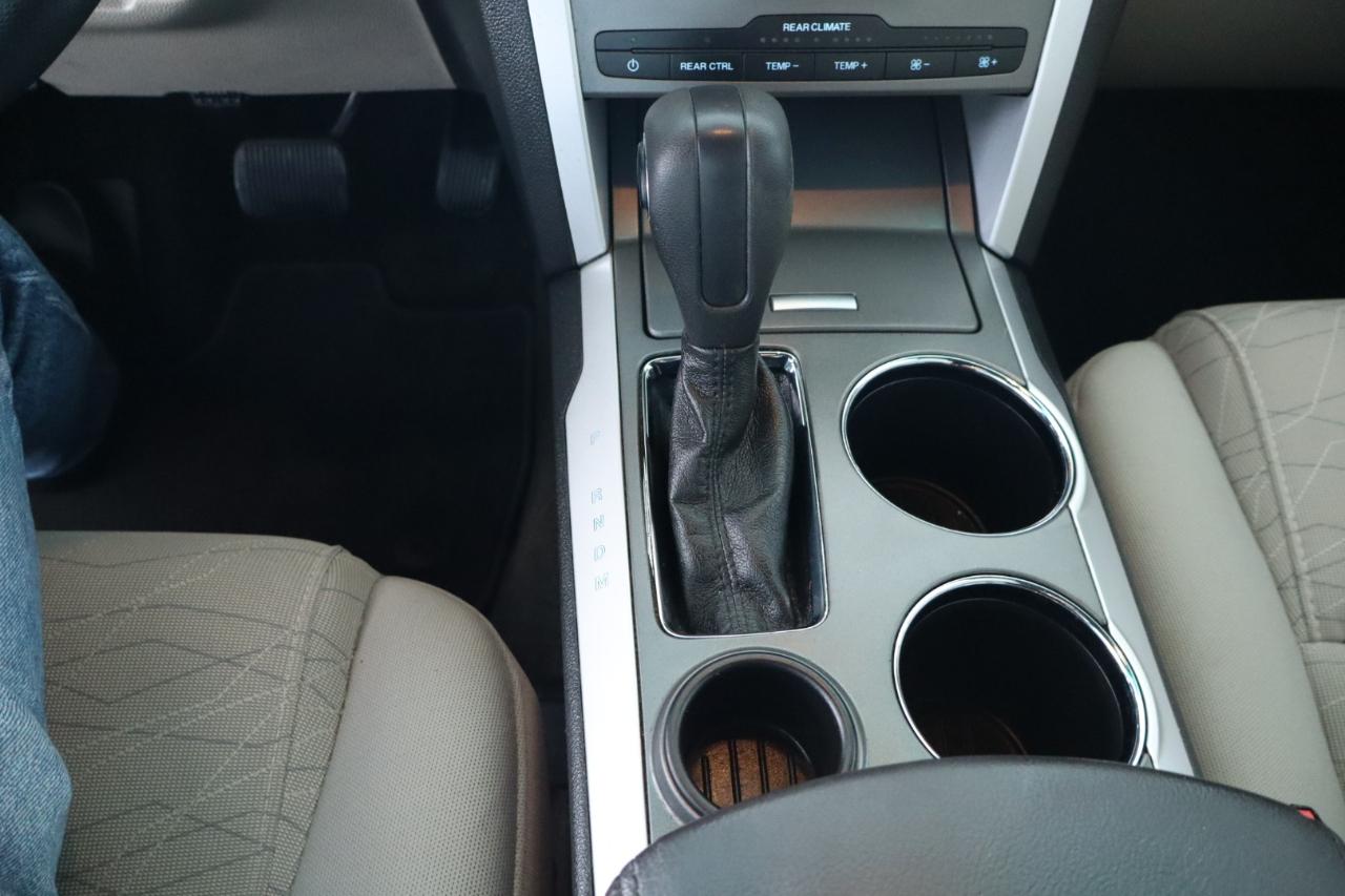 Ford Explorer FWD 4dr Base 2013