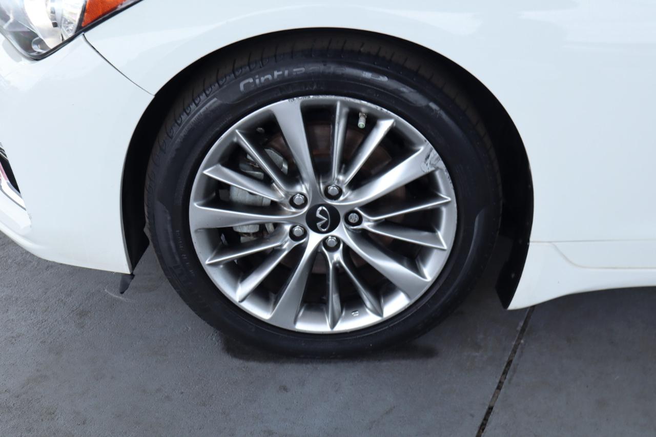 Infiniti Q50 3.0t LUXE AWD 2021