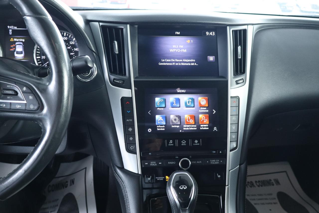 Infiniti Q50 3.0t LUXE AWD 2021