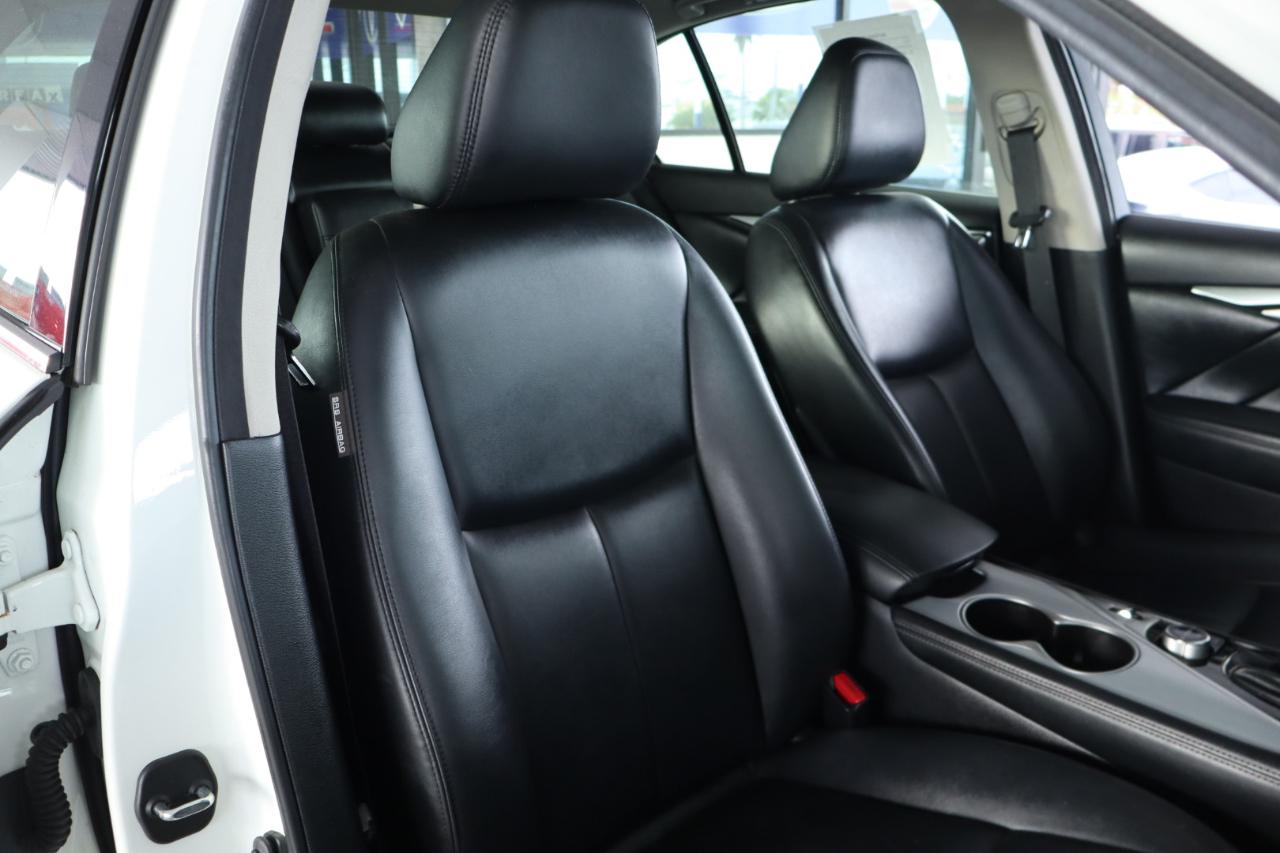 Infiniti Q50 3.0t LUXE AWD 2021