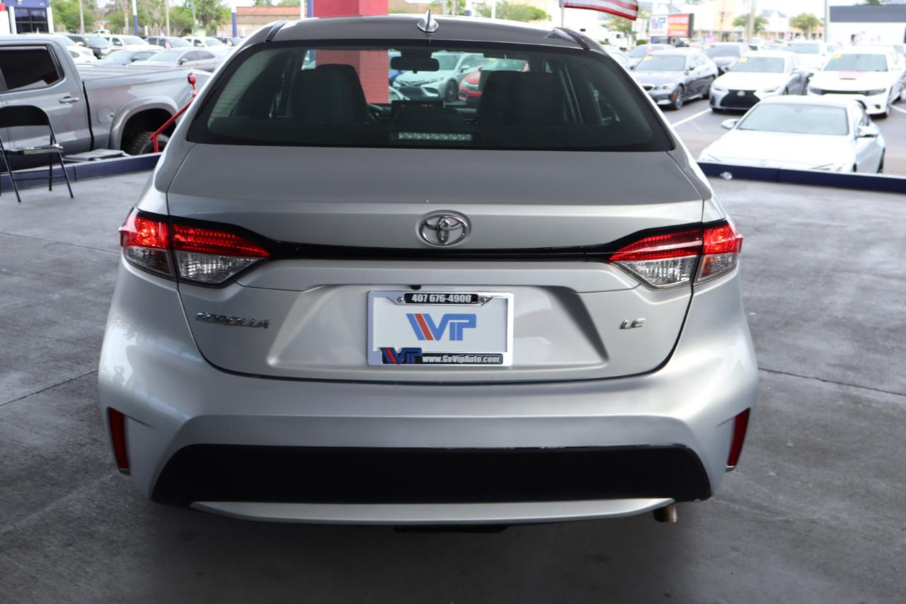 Toyota Corolla LE CVT (Natl) 2022