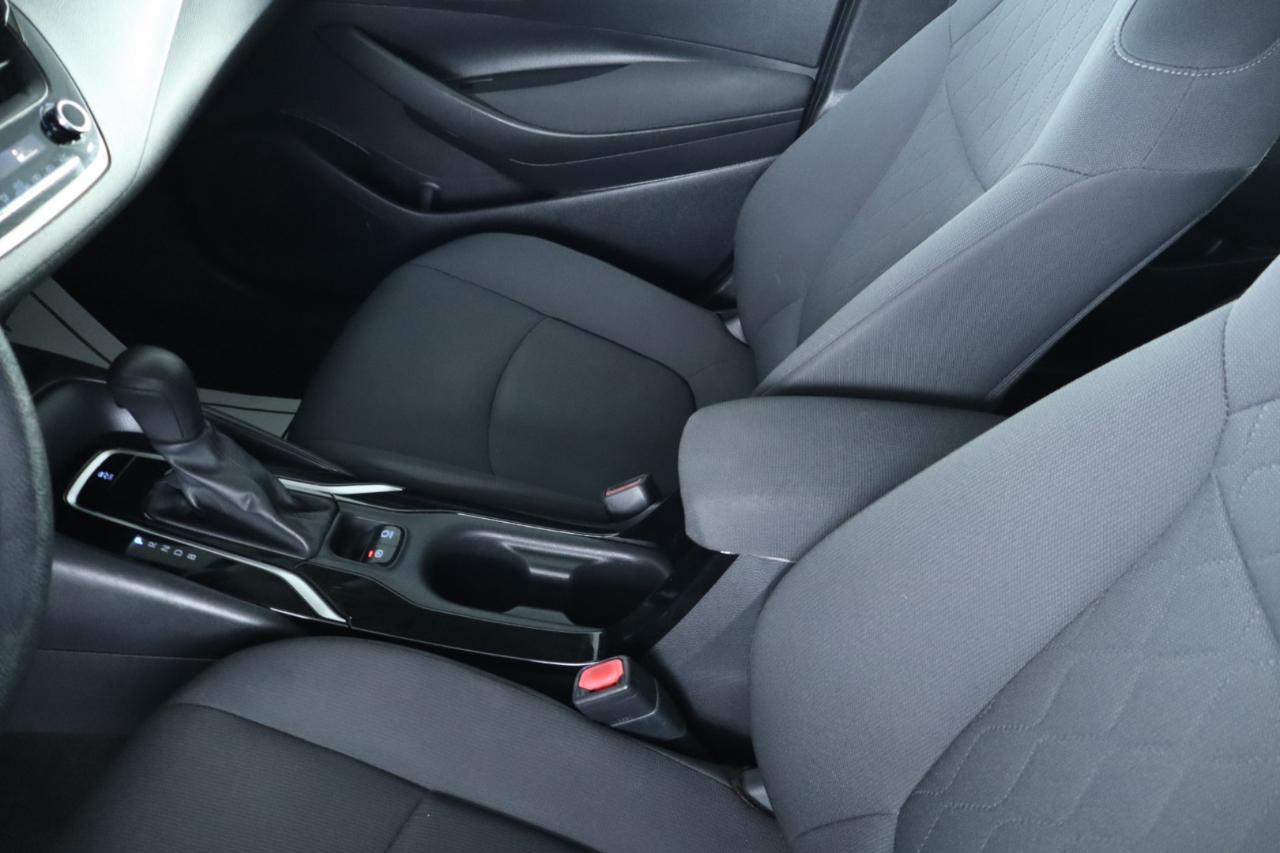 Toyota Corolla LE CVT (Natl) 2022