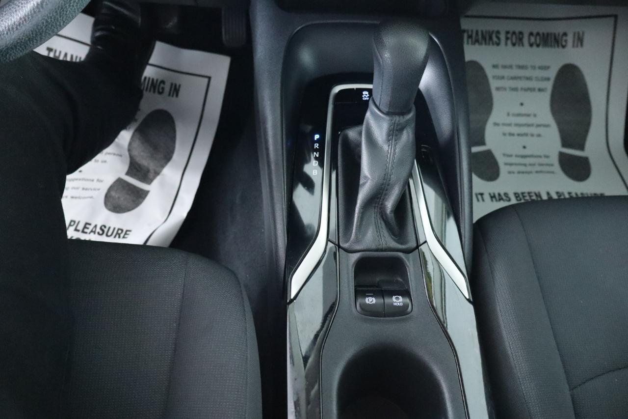 Toyota Corolla LE CVT (Natl) 2022