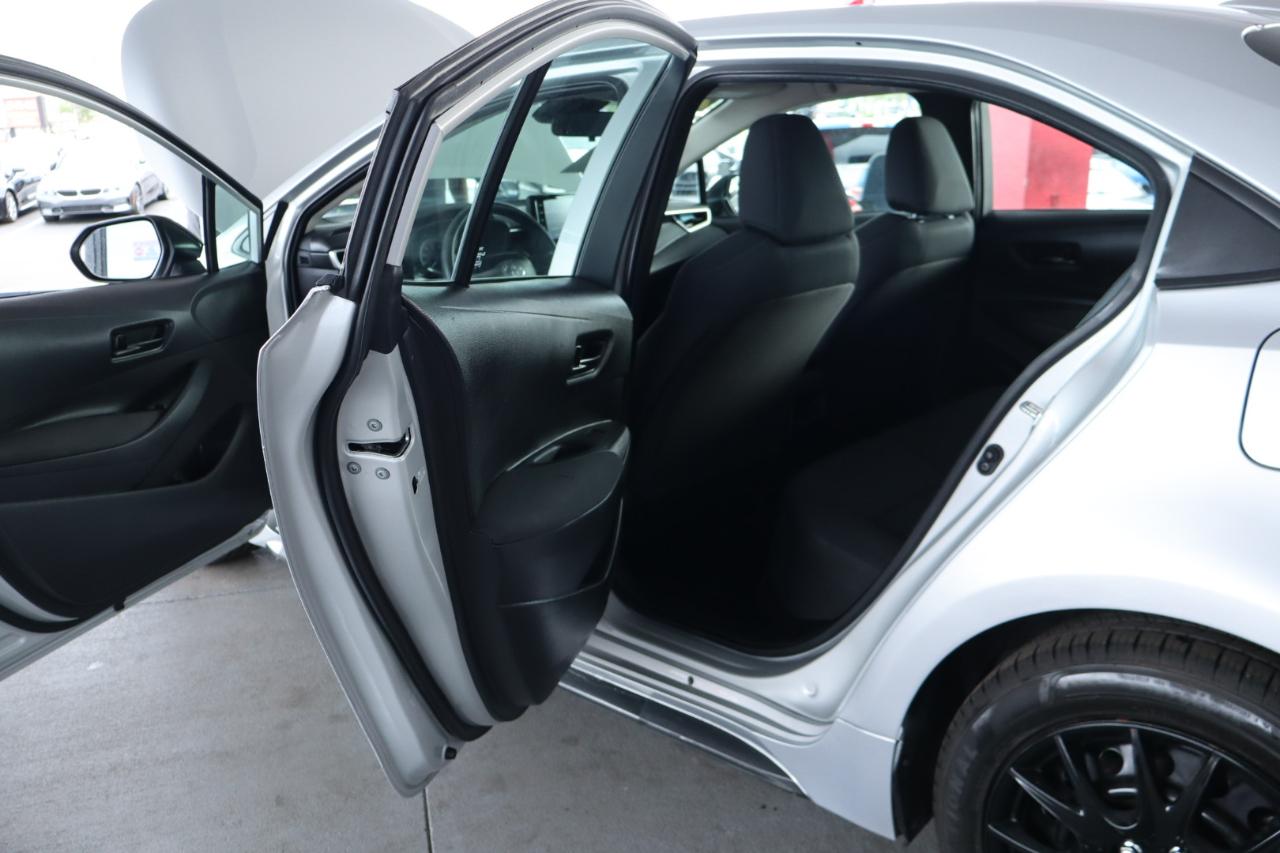 Toyota Corolla LE CVT (Natl) 2022