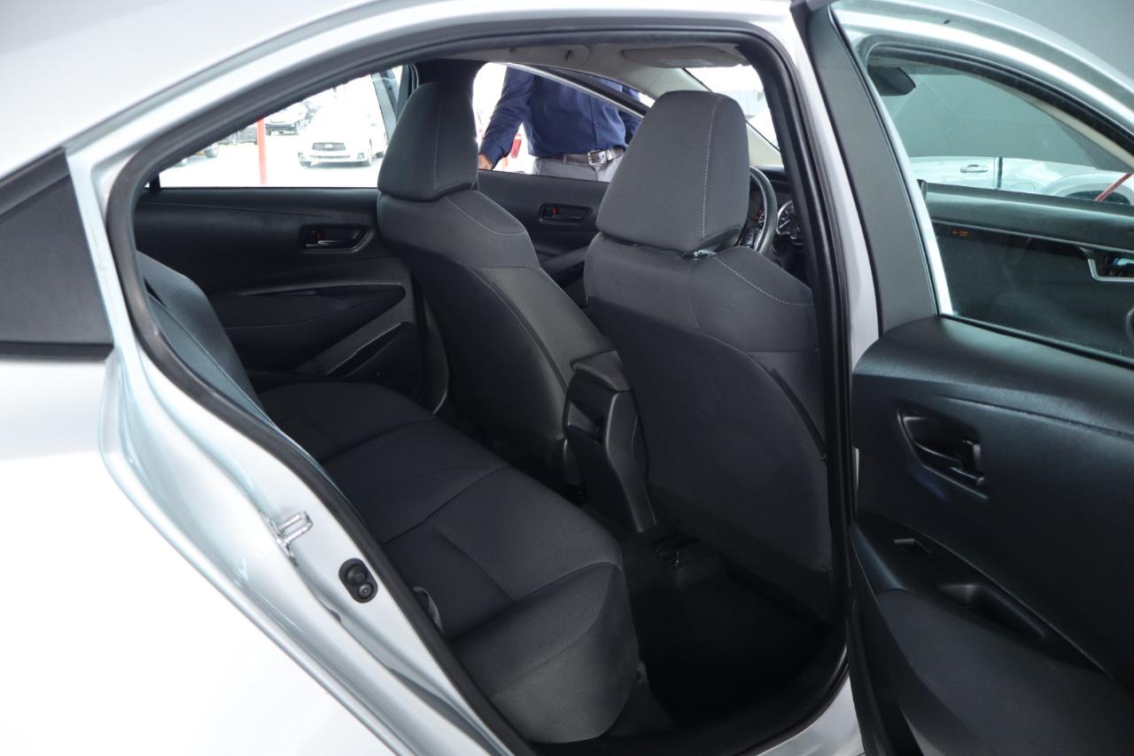 Toyota Corolla LE CVT (Natl) 2022