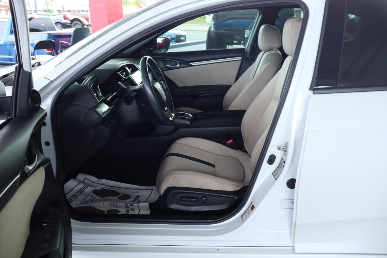 Honda Civic Hatchback EX CVT 2020