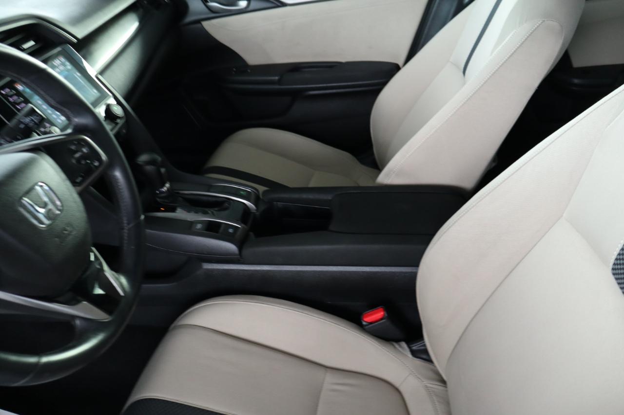 Honda Civic Hatchback EX CVT 2020