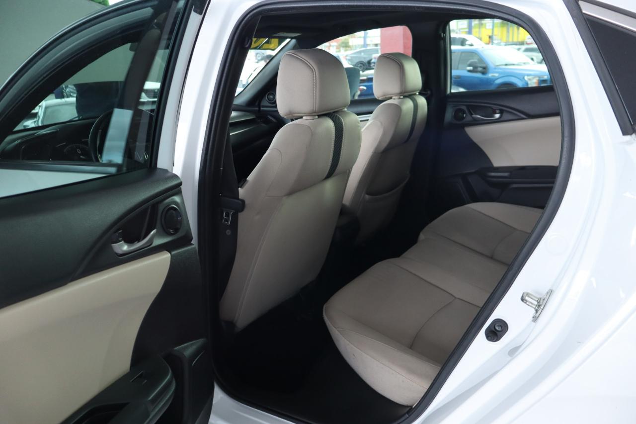 Honda Civic Hatchback EX CVT 2020