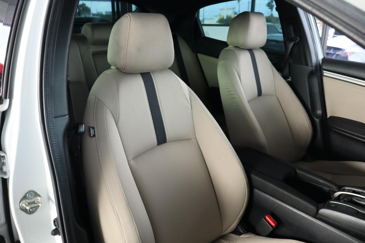 Honda Civic Hatchback EX CVT 2020