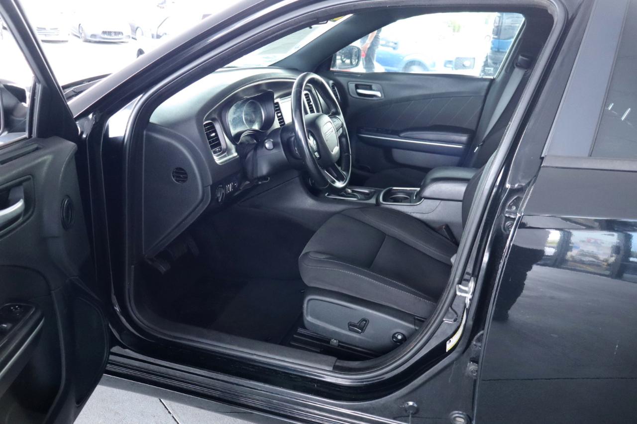 Dodge Charger SXT RWD 2019