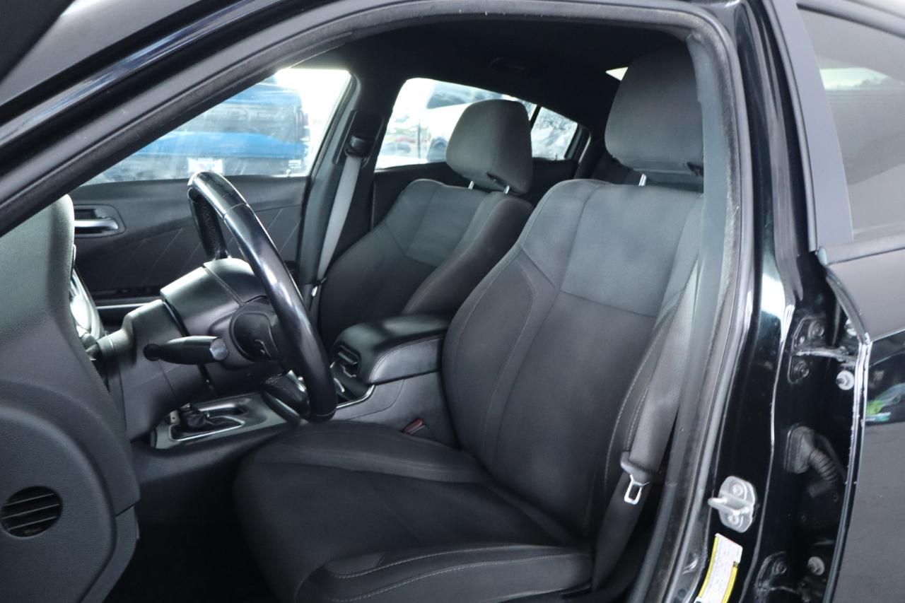 Dodge Charger SXT RWD 2019