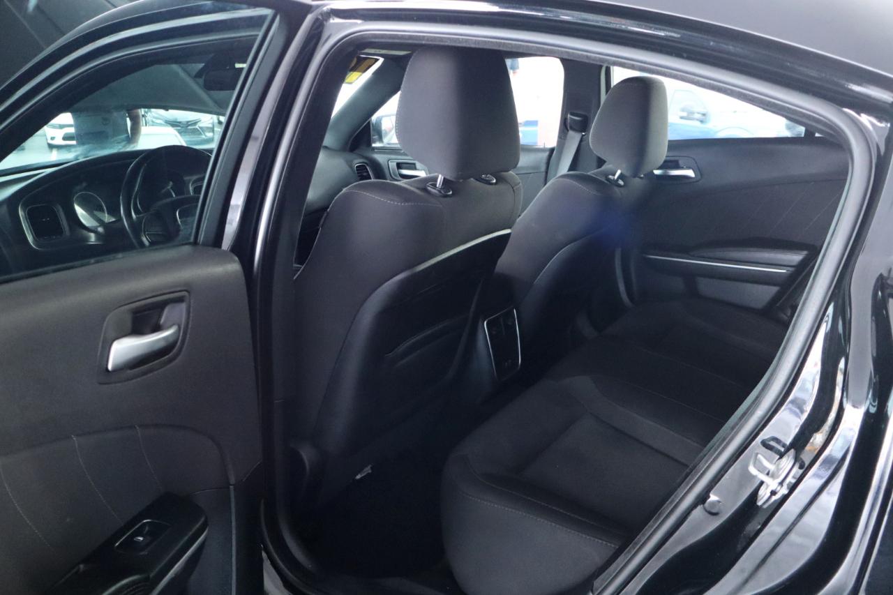 Dodge Charger SXT RWD 2019