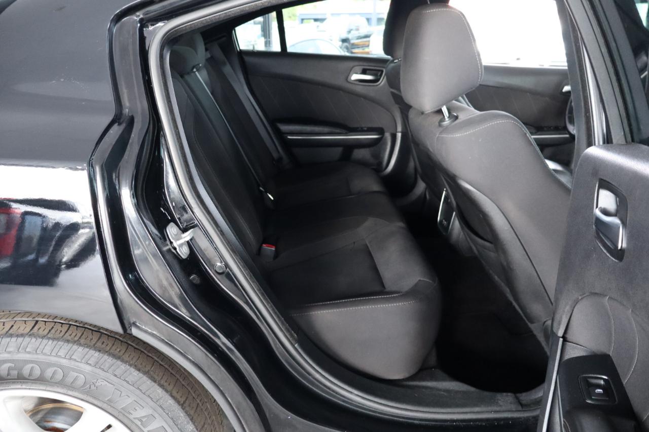 Dodge Charger SXT RWD 2019