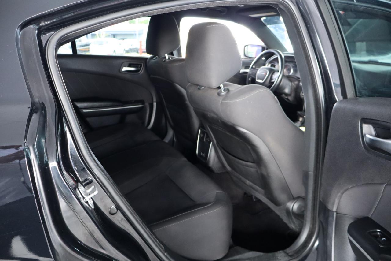 Dodge Charger SXT RWD 2019