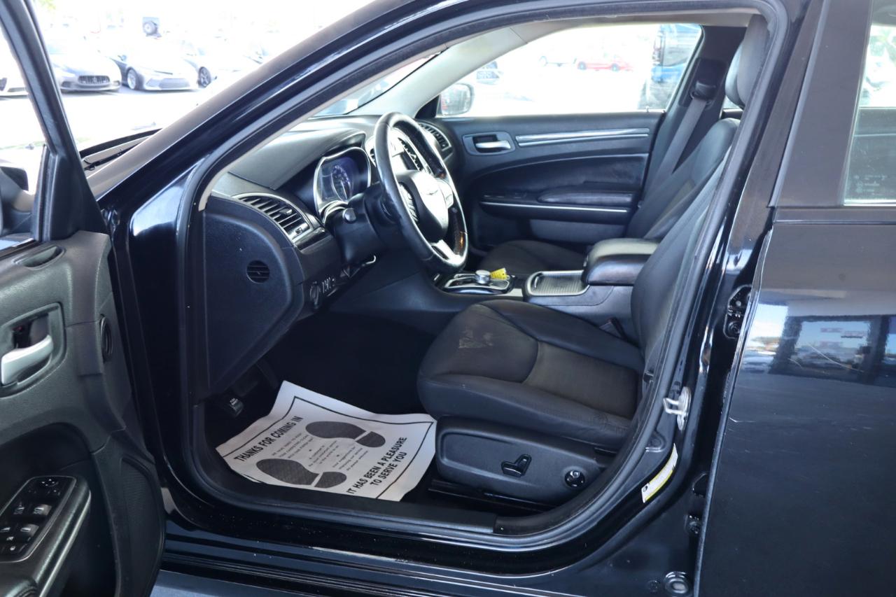 Chrysler 300 Touring RWD 2019