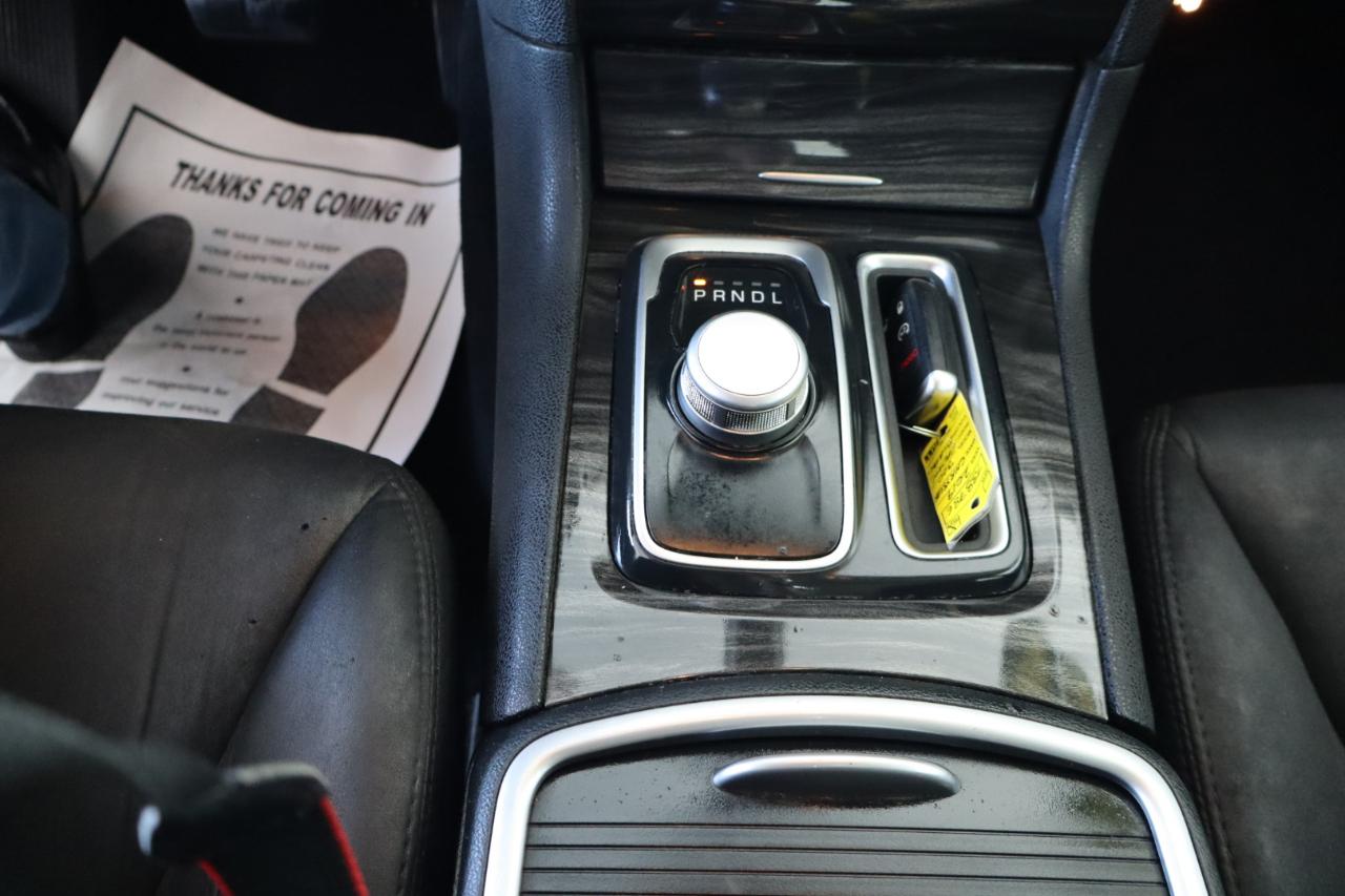 Chrysler 300 Touring RWD 2019