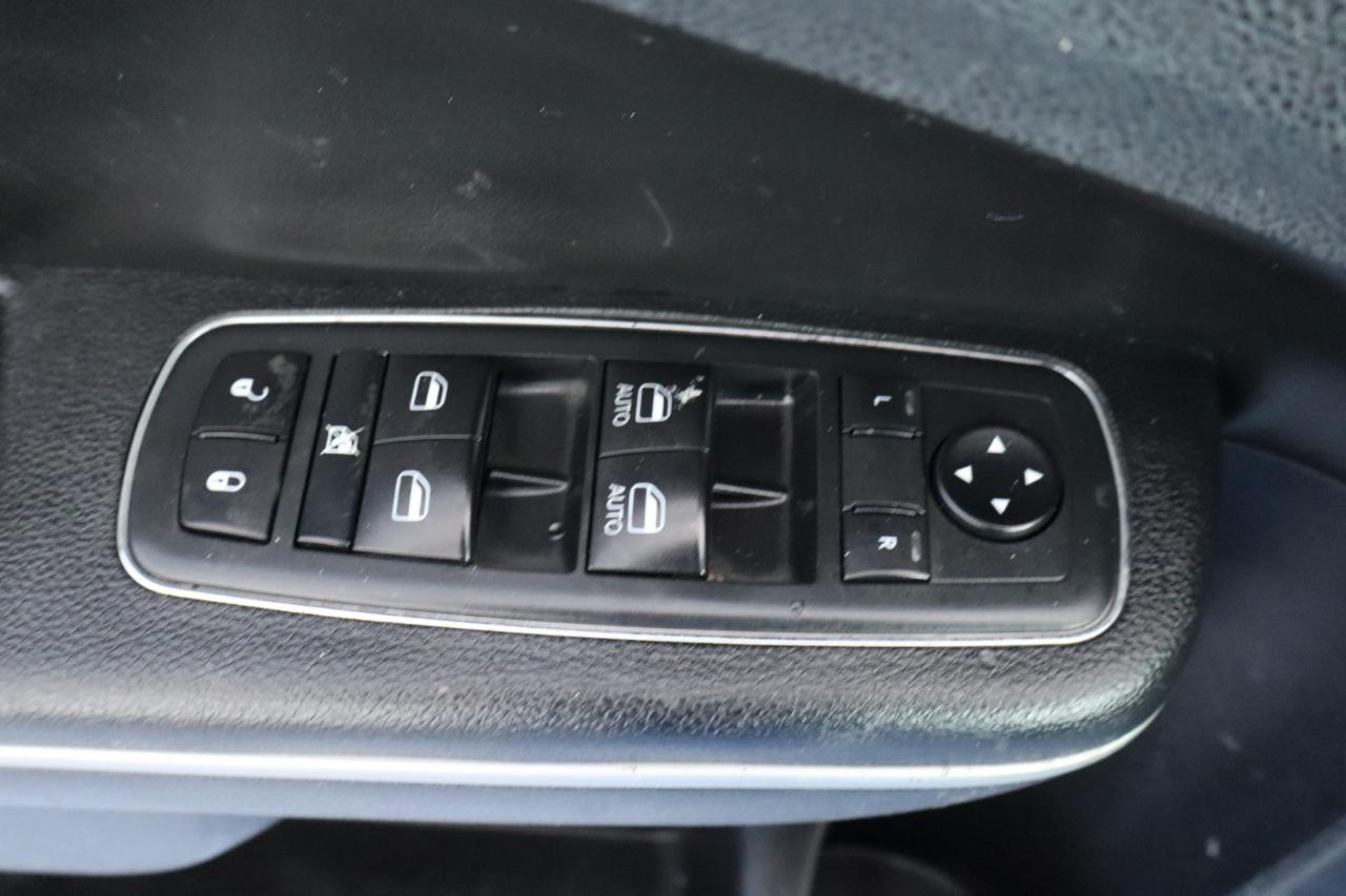 Chrysler 300 Touring RWD 2019