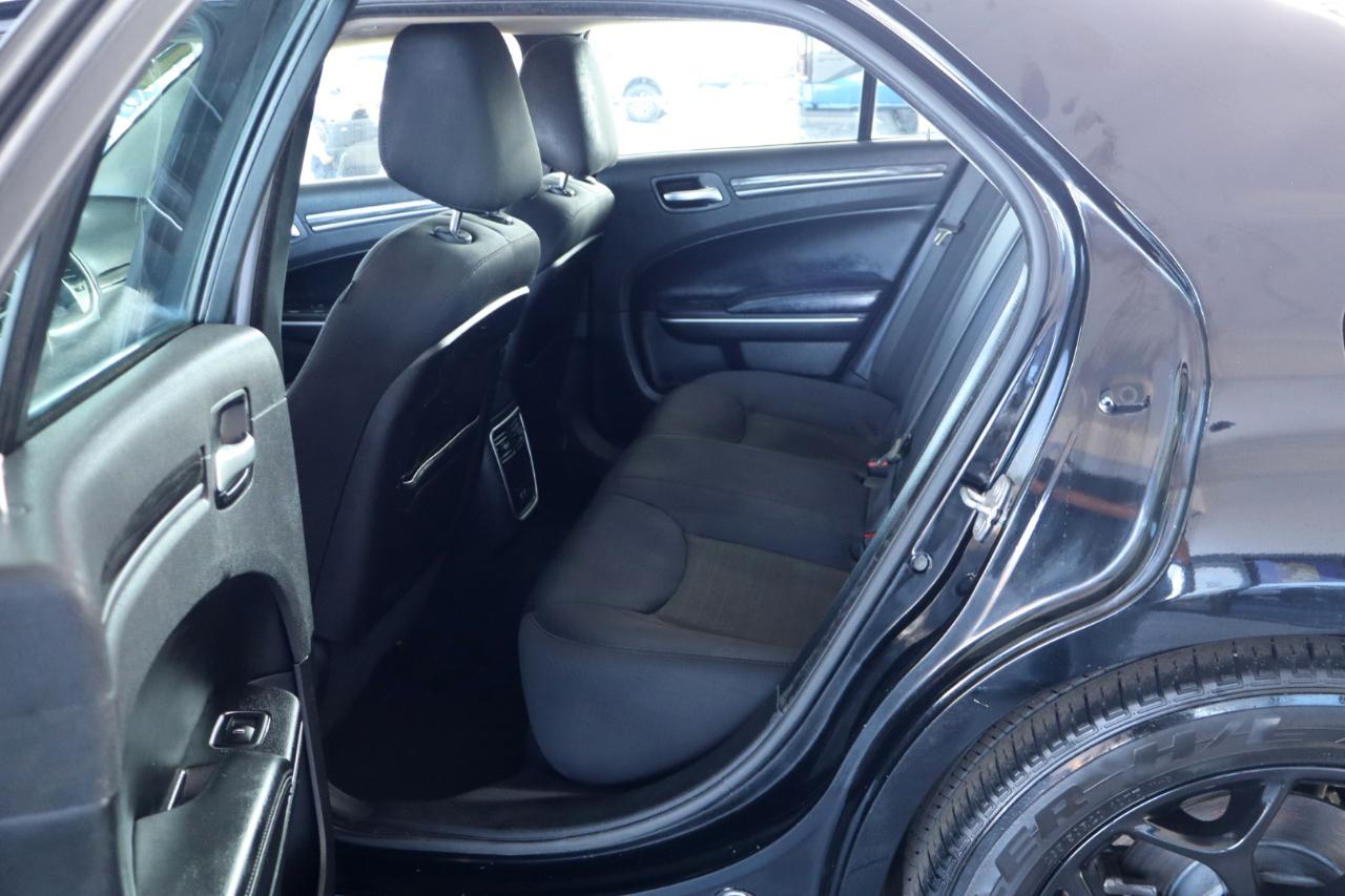 Chrysler 300 Touring RWD 2019