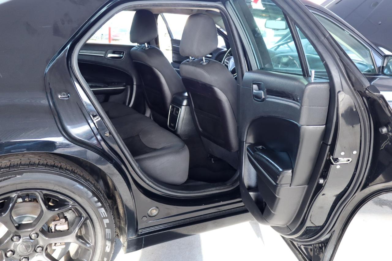 Chrysler 300 Touring RWD 2019