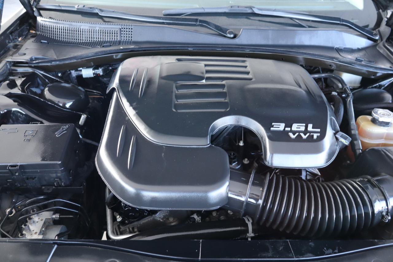 Chrysler 300 Touring RWD 2019