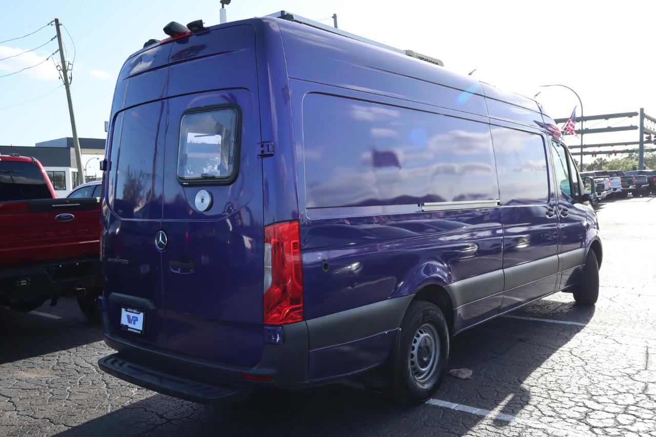 Mercedes-Benz Sprinter Van 2500 High Roof V6 170" RWD 2020