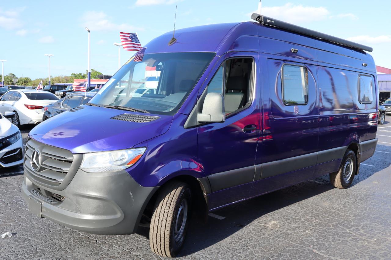 Mercedes-Benz Sprinter Van 2500 High Roof V6 170" RWD 2020