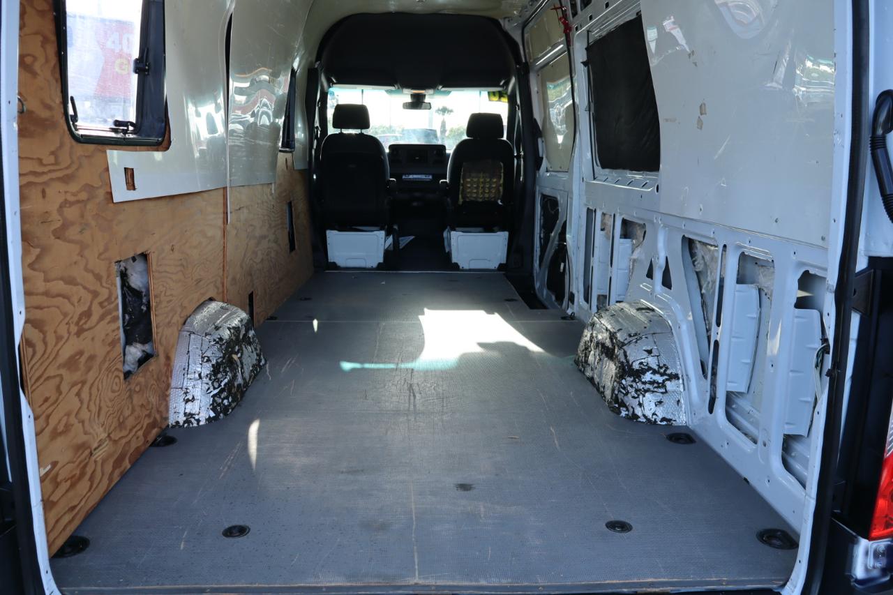 Mercedes-Benz Sprinter Van 2500 High Roof V6 170" RWD 2020