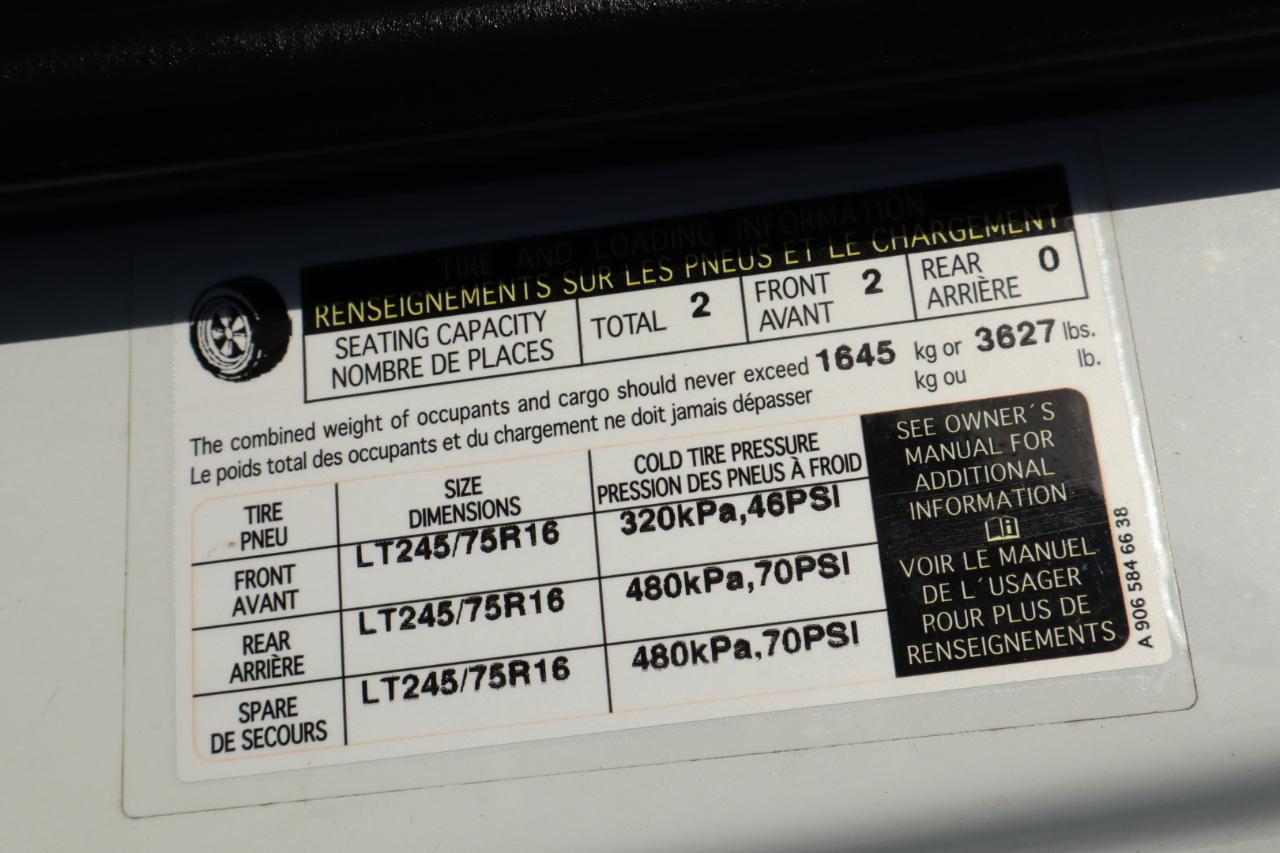 Mercedes-Benz Sprinter Van 2500 High Roof V6 170" RWD 2020