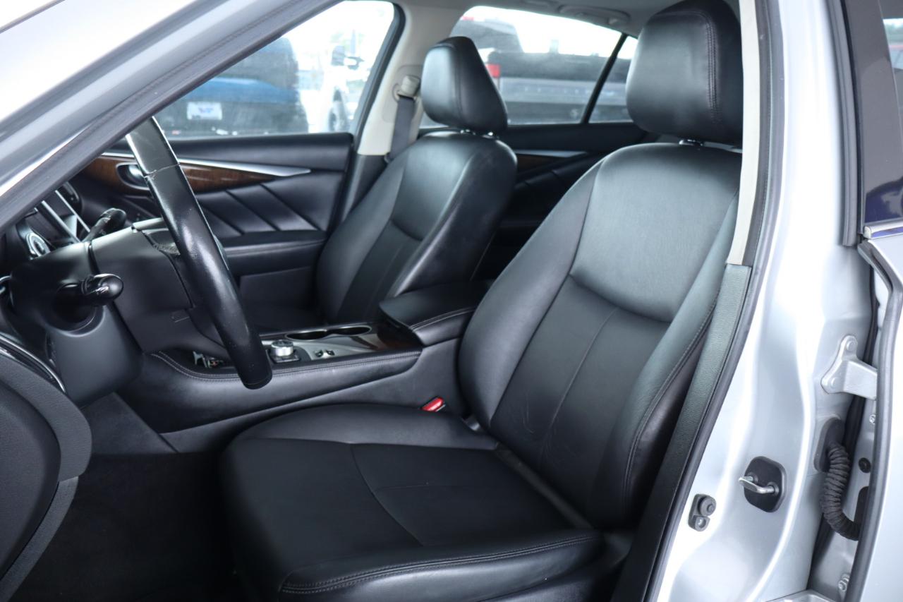 Infiniti Q50 3.0t LUXE RWD 2018