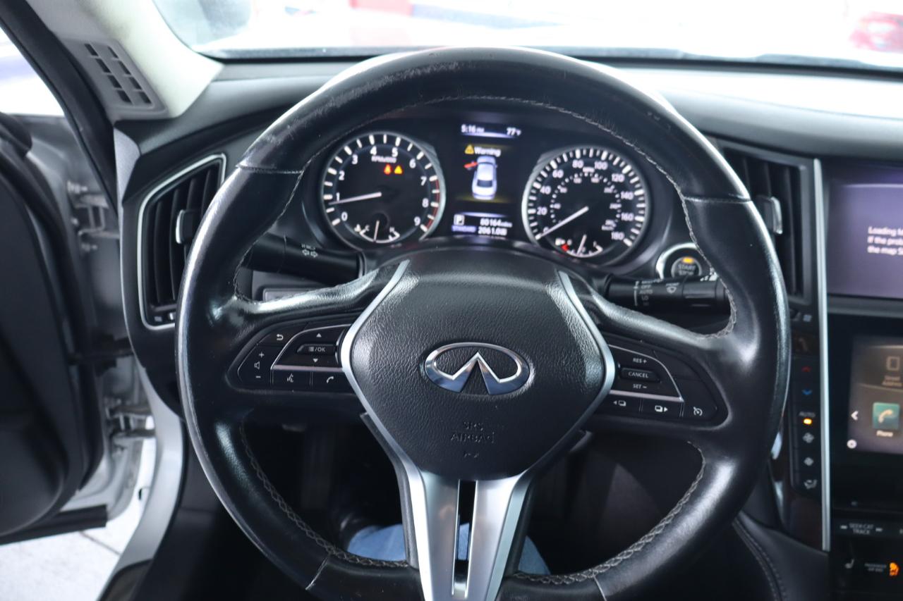 Infiniti Q50 3.0t LUXE RWD 2018