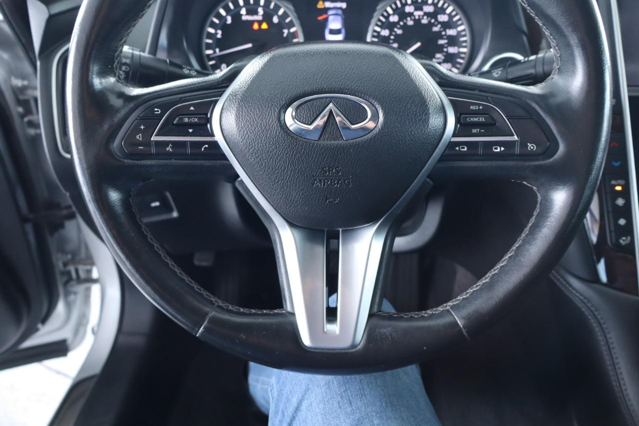 Infiniti Q50 3.0t LUXE RWD 2018