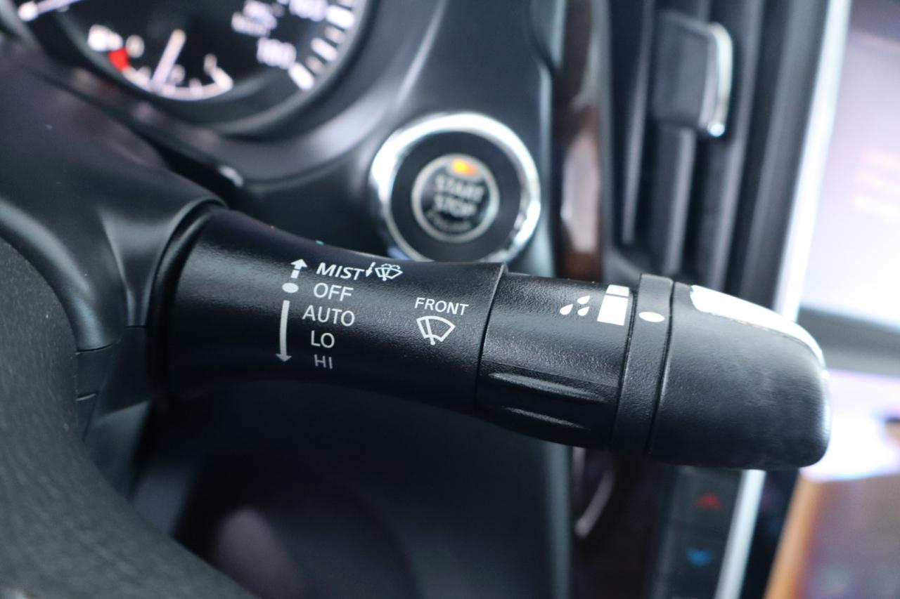 Infiniti Q50 3.0t LUXE RWD 2018