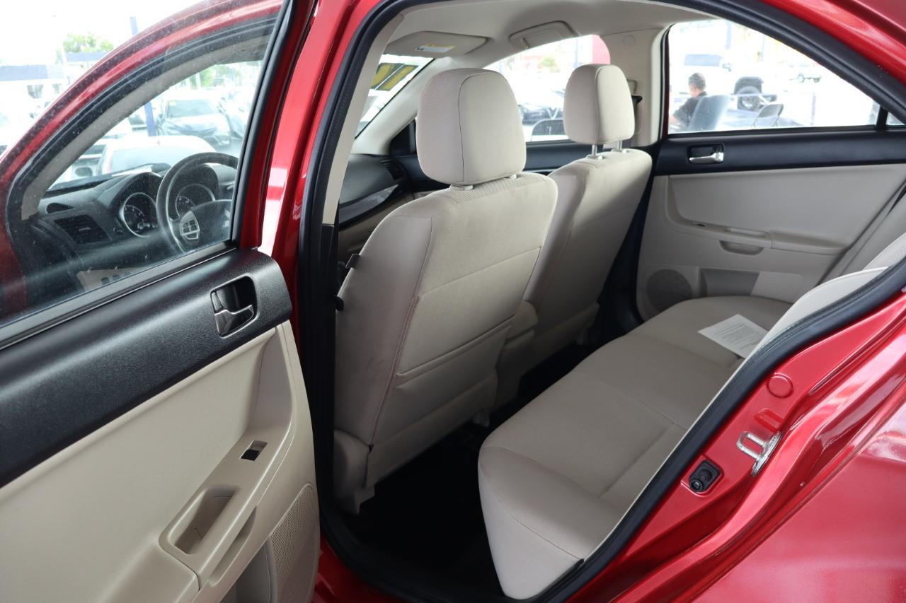 Mitsubishi Lancer 4dr Sdn Man ES FWD 2016