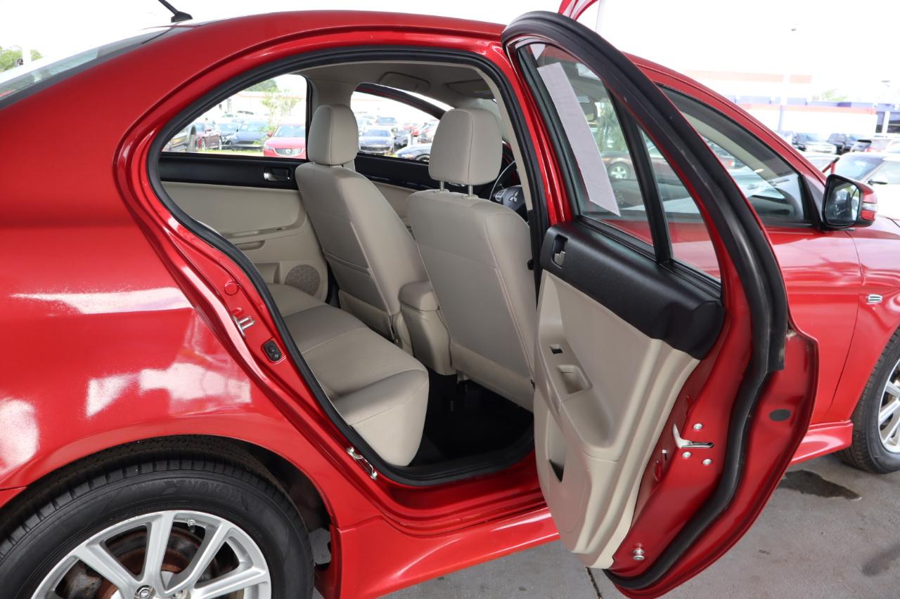 Mitsubishi Lancer 4dr Sdn Man ES FWD 2016