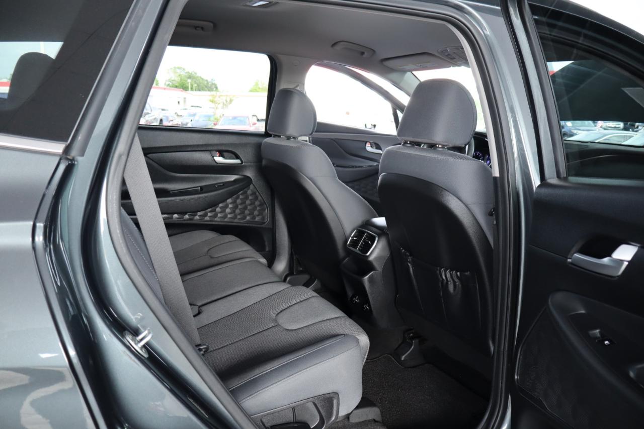 Hyundai Santa Fe SE 2.4L Auto FWD 2019