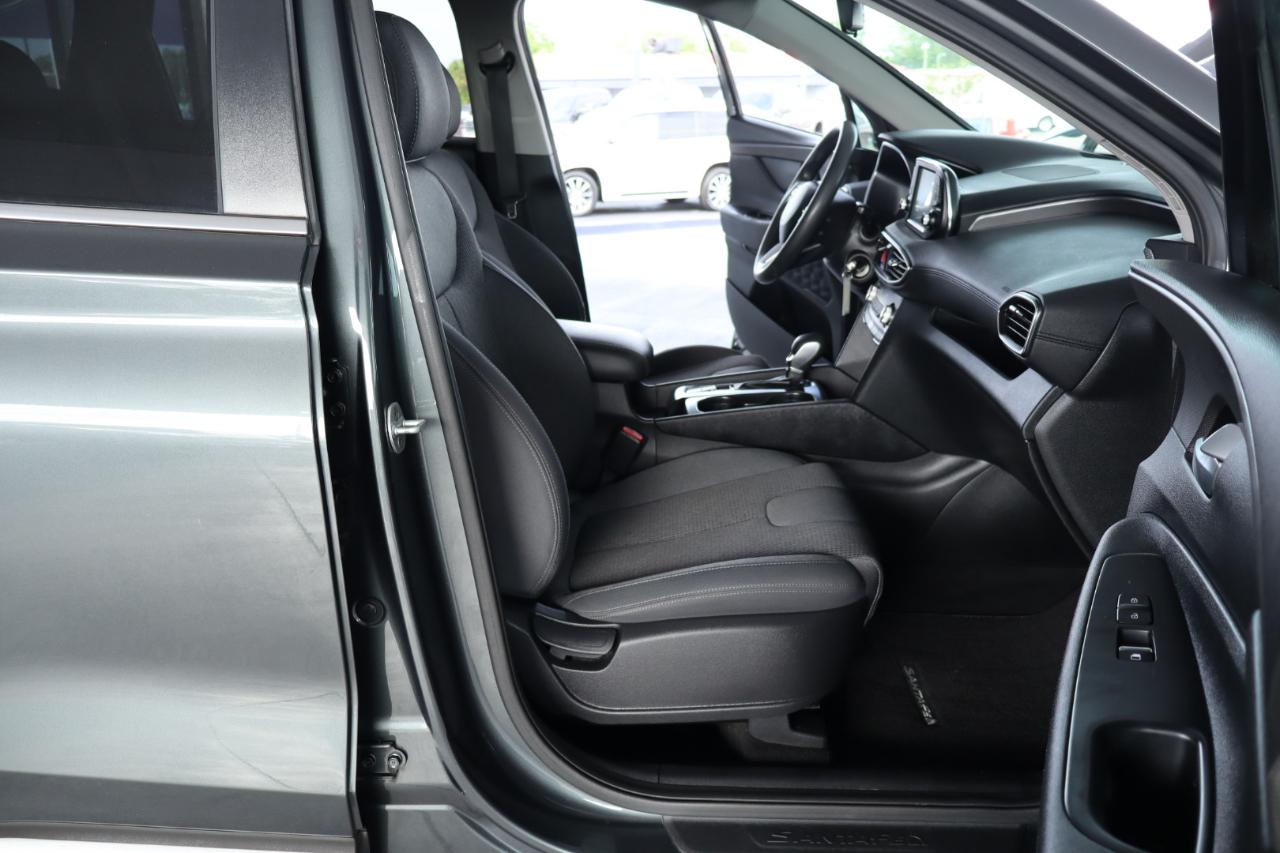 Hyundai Santa Fe SE 2.4L Auto FWD 2019